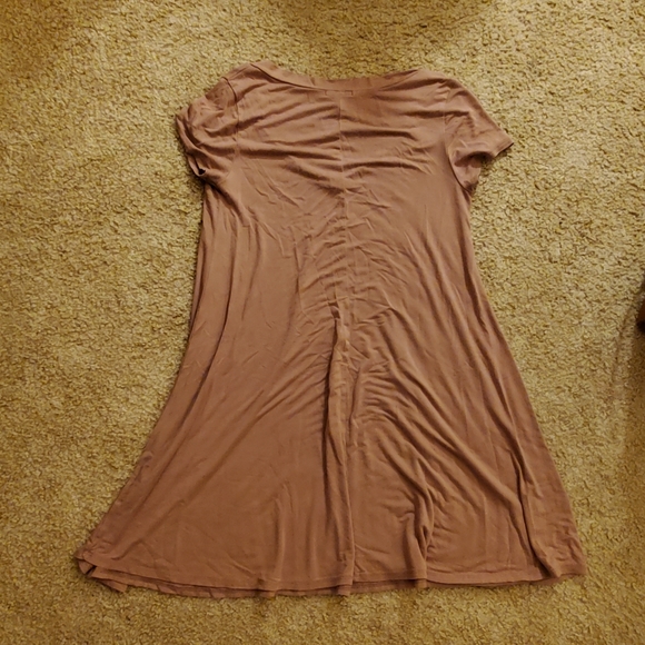 Charlotte Russe tan soft shift dress size small - Picture 5 of 6